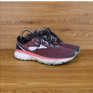 Brooks Ghost 11 Pink Athletic Road Running Shoes